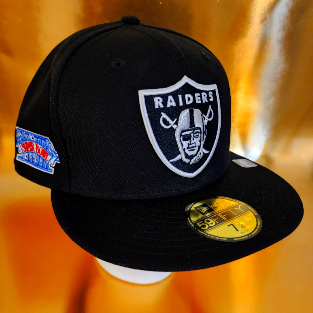 Las Vegas Raiders New Era Size 7 1/2 NFL Super Bowl 18 Patch Fitted Hat